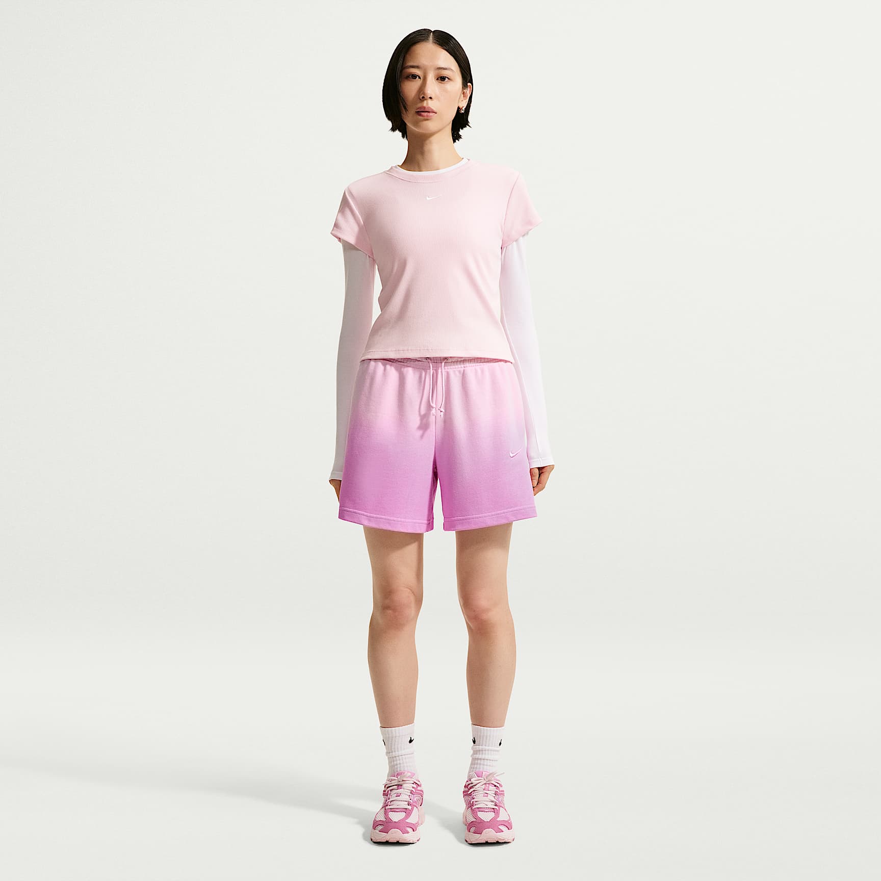なみ Nike Sportswear Phoenix Fleece Women's Mid-Rise Shorts. Nike ID
